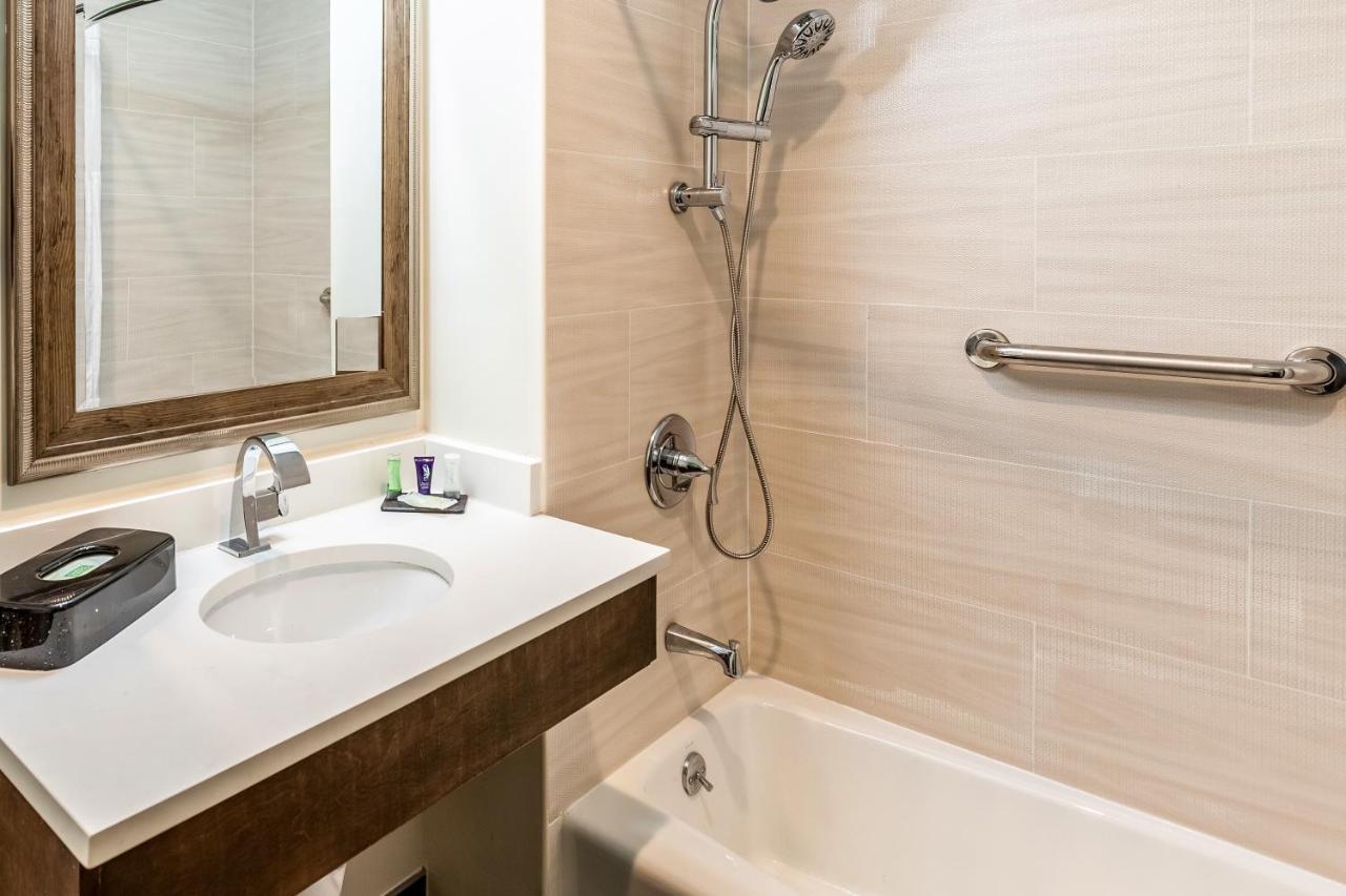 ניו יורק Van Wyck Hotel & Suites Near Jfk Airport מראה חיצוני תמונה